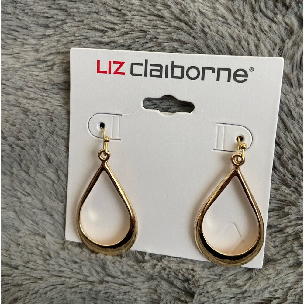 Liz Claiborne earrings,NWT, gold